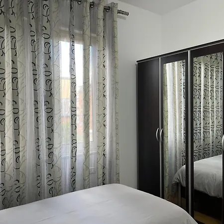 Apartment Elena